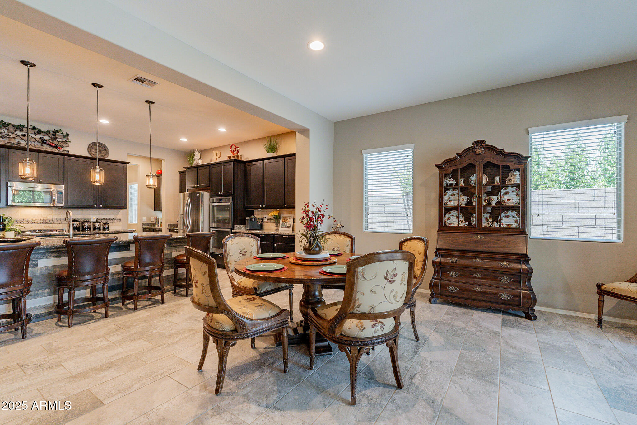 Queen Creek, Arizona, 85142, United States, 4 Bedrooms Bedrooms, ,Residential,For Sale,1866482