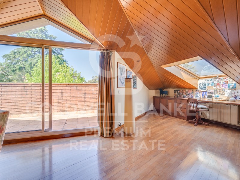 Sant Cugat del Vallès, Catalonia, ES, 5 Bedrooms Bedrooms, ,5 BathroomsBathrooms,Residential,For Sale,1529561