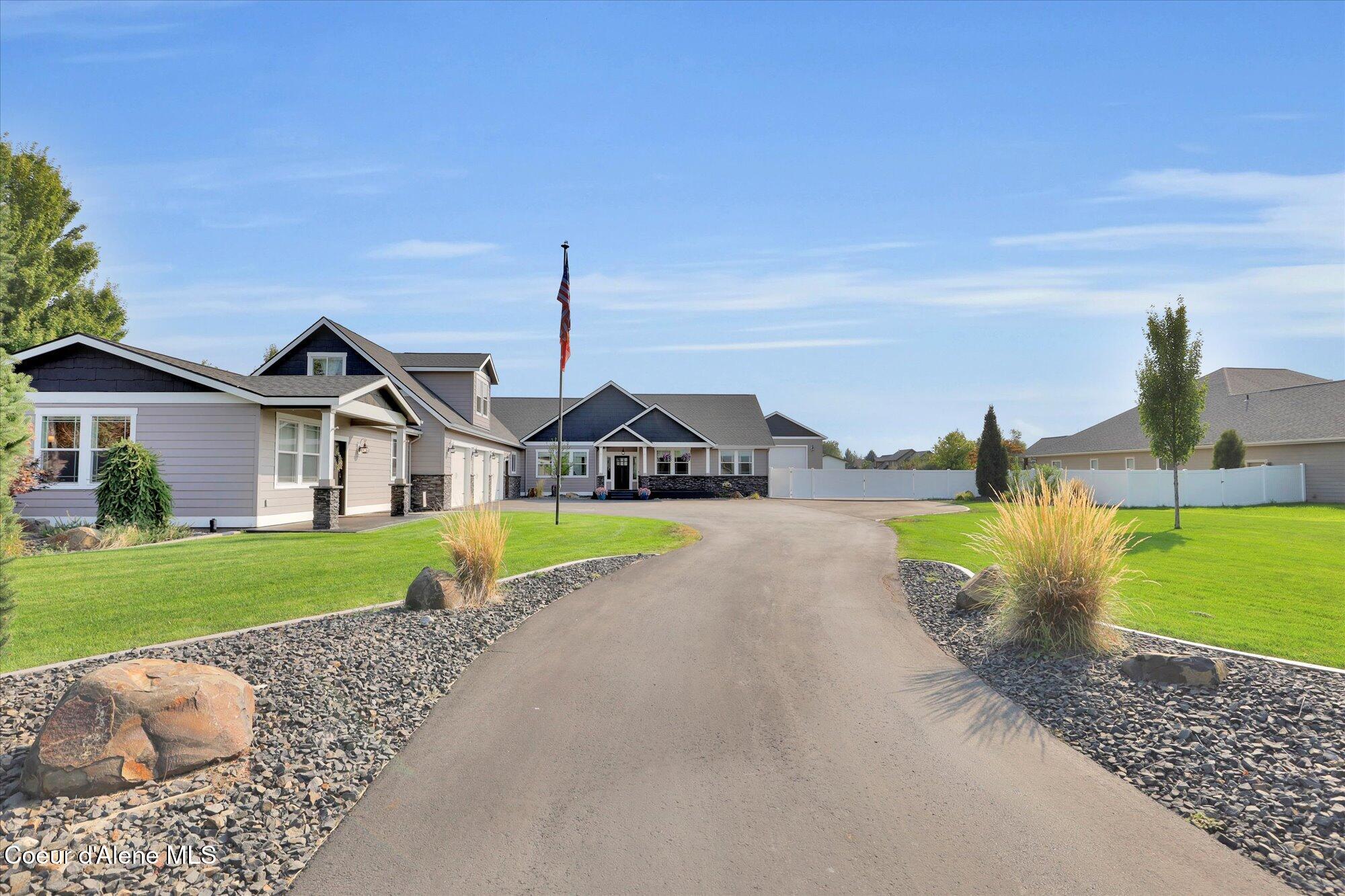 Post Falls, Idaho, 83854, United States, 5 Bedrooms Bedrooms, ,5 BathroomsBathrooms,Residential,For Sale,1981569