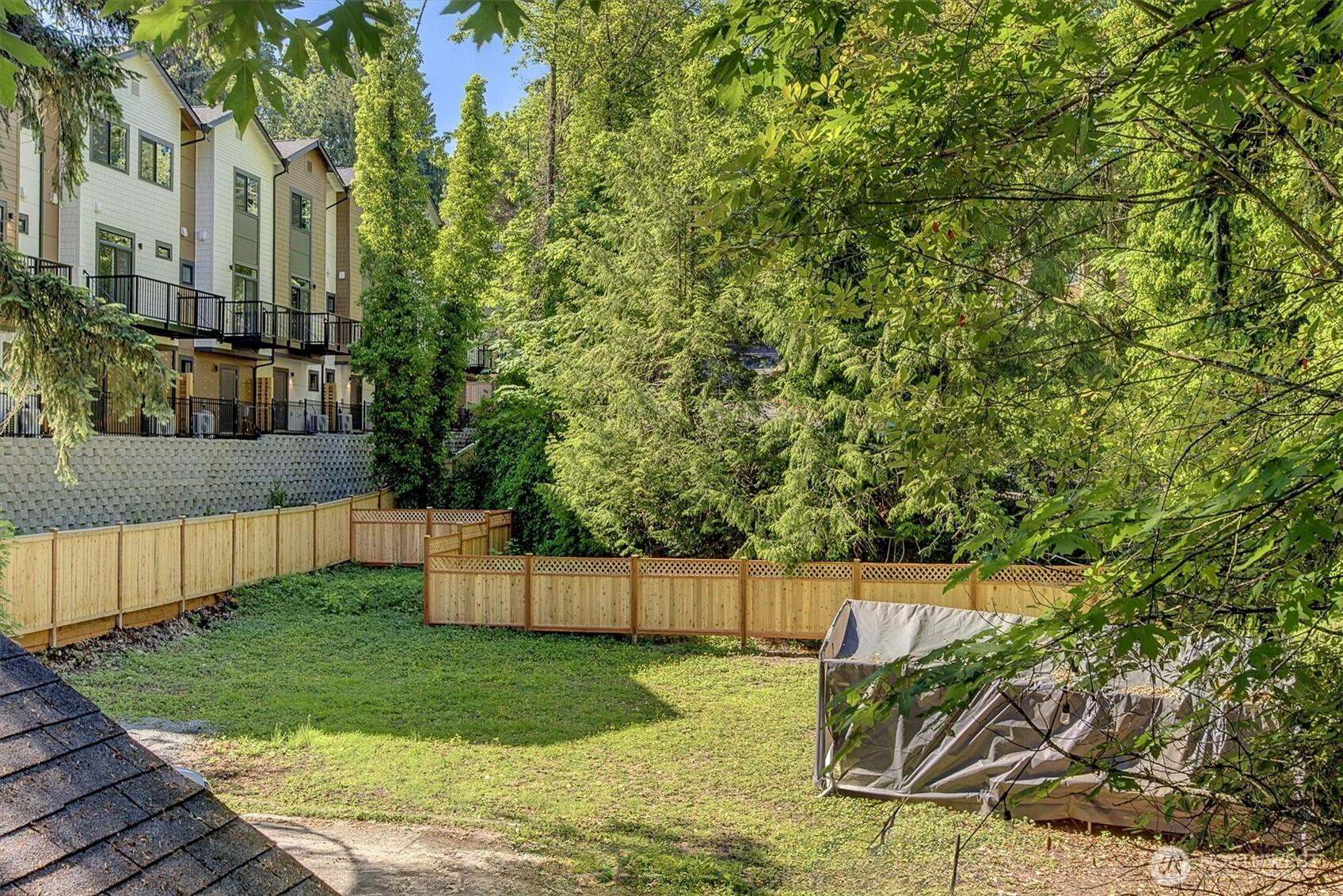 MOUNTLAKE TERRACE, Washington, 98043, United States, 4 Bedrooms Bedrooms, ,2 BathroomsBathrooms,Residential,For Sale,1890817