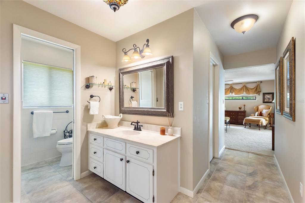 Winter Haven, Florida, 33881, United States, 4 Bedrooms Bedrooms, ,3 BathroomsBathrooms,Residential,For Sale,1911221