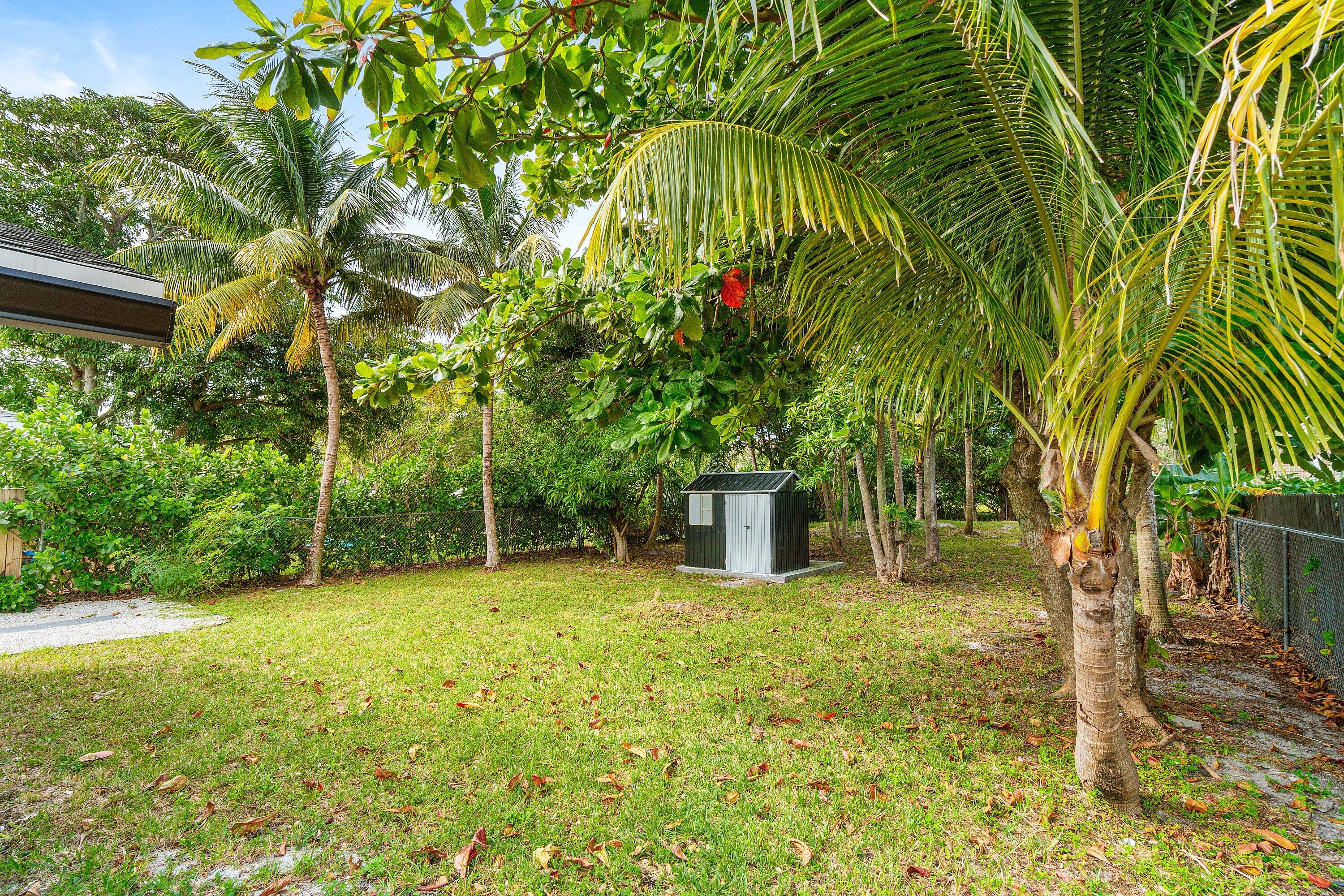 Delray Beach, Florida, 33483, United States, 4 Bedrooms Bedrooms, ,2 BathroomsBathrooms,Residential,For Sale,1987972