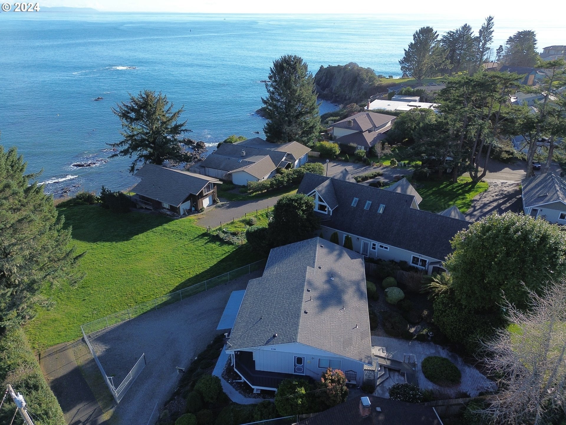 Brookings, Oregon, 97415, United States, 3 Bedrooms Bedrooms, ,3 BathroomsBathrooms,Residential,For Sale,1981065