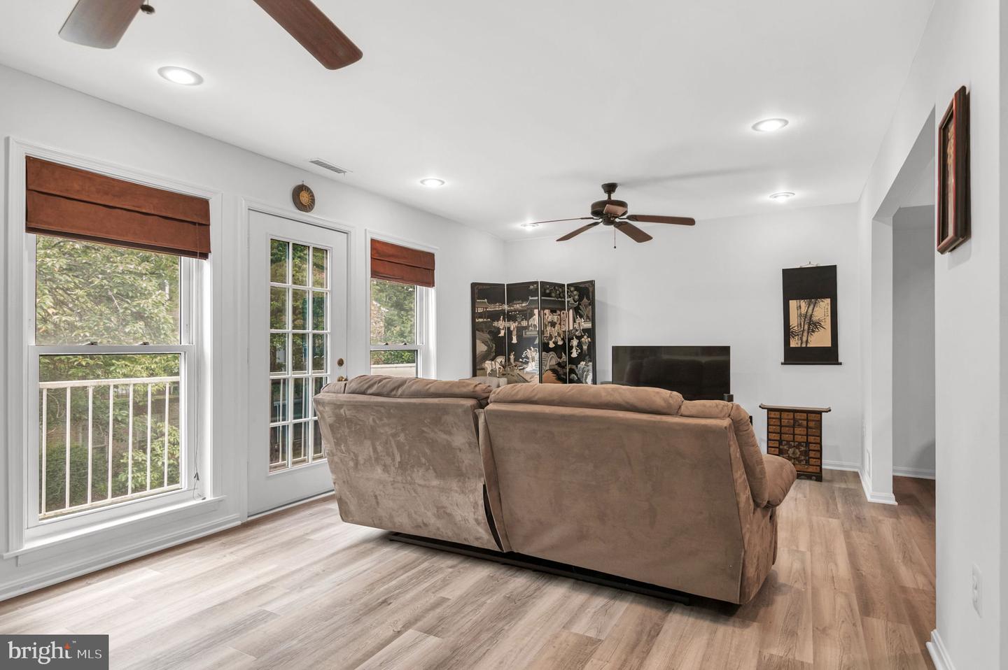 Fairfax, Virginia, 22031, United States, 3 Bedrooms Bedrooms, ,3 BathroomsBathrooms,Residential,For Sale,1916694