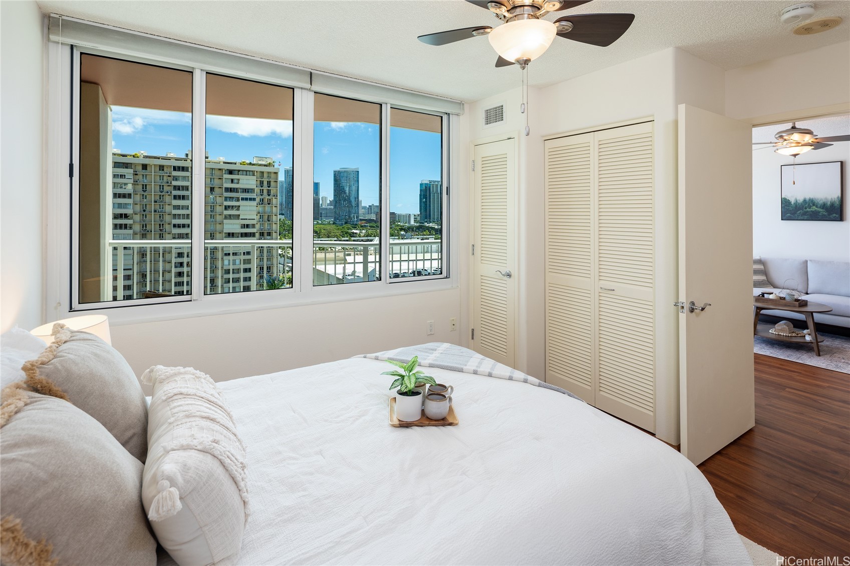 Honolulu, Hawaii, 96813, United States, 1 Bedroom Bedrooms, ,1 BathroomBathrooms,Residential,For Sale,1940357