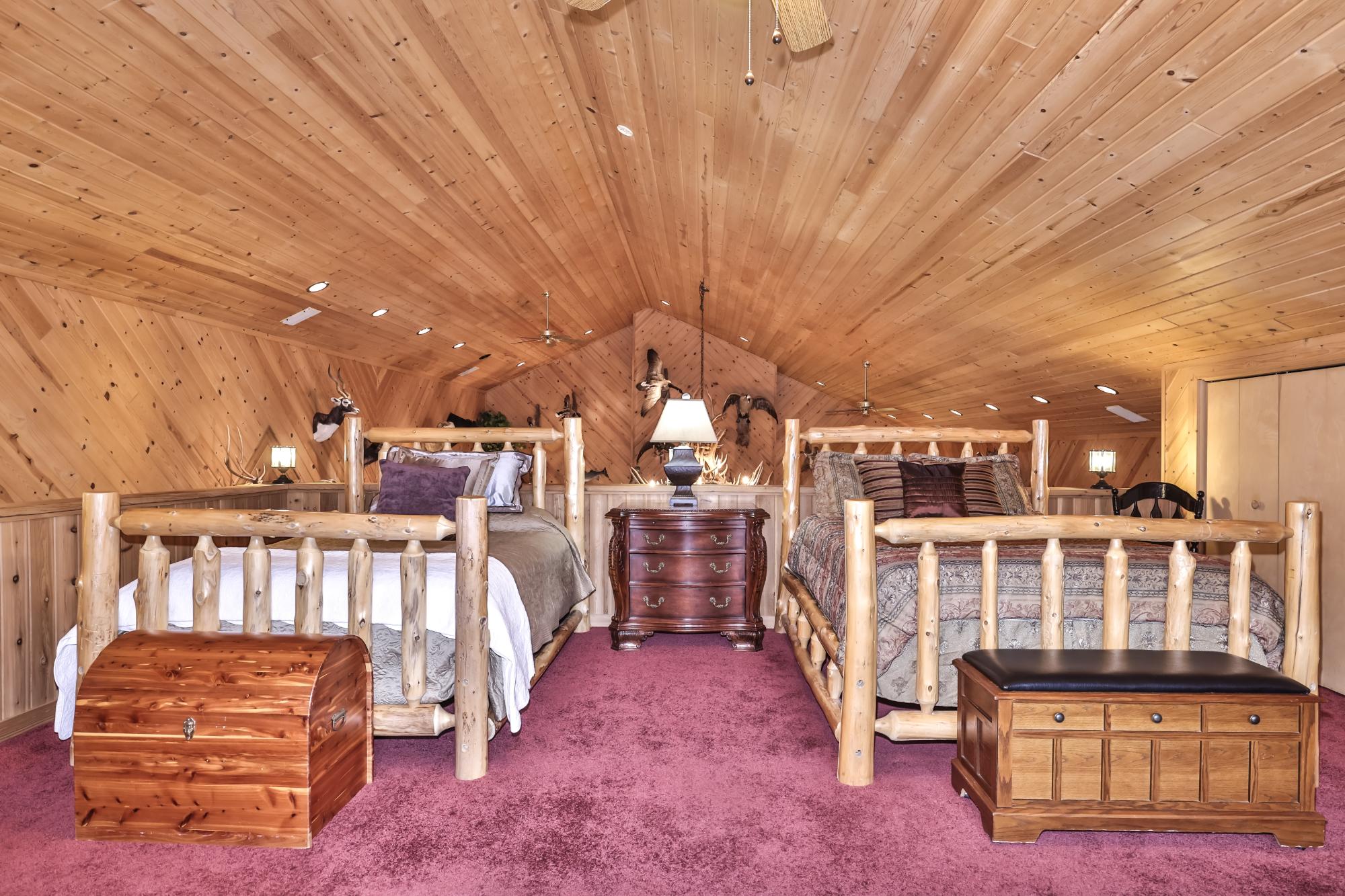 Tomahawk, Wisconsin, 54487, United States, 3 Bedrooms Bedrooms, ,3 BathroomsBathrooms,Residential,For Sale,1798272