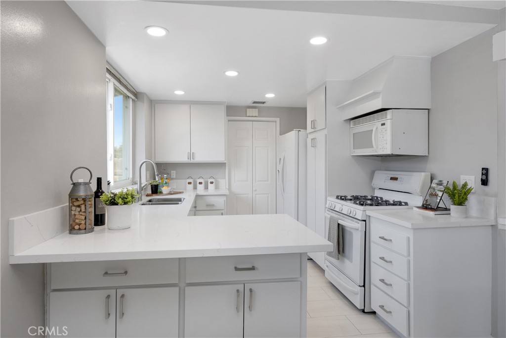 La Mirada, California, 90638, United States, 3 Bedrooms Bedrooms, ,1 BathroomBathrooms,Residential,For Sale,2001774