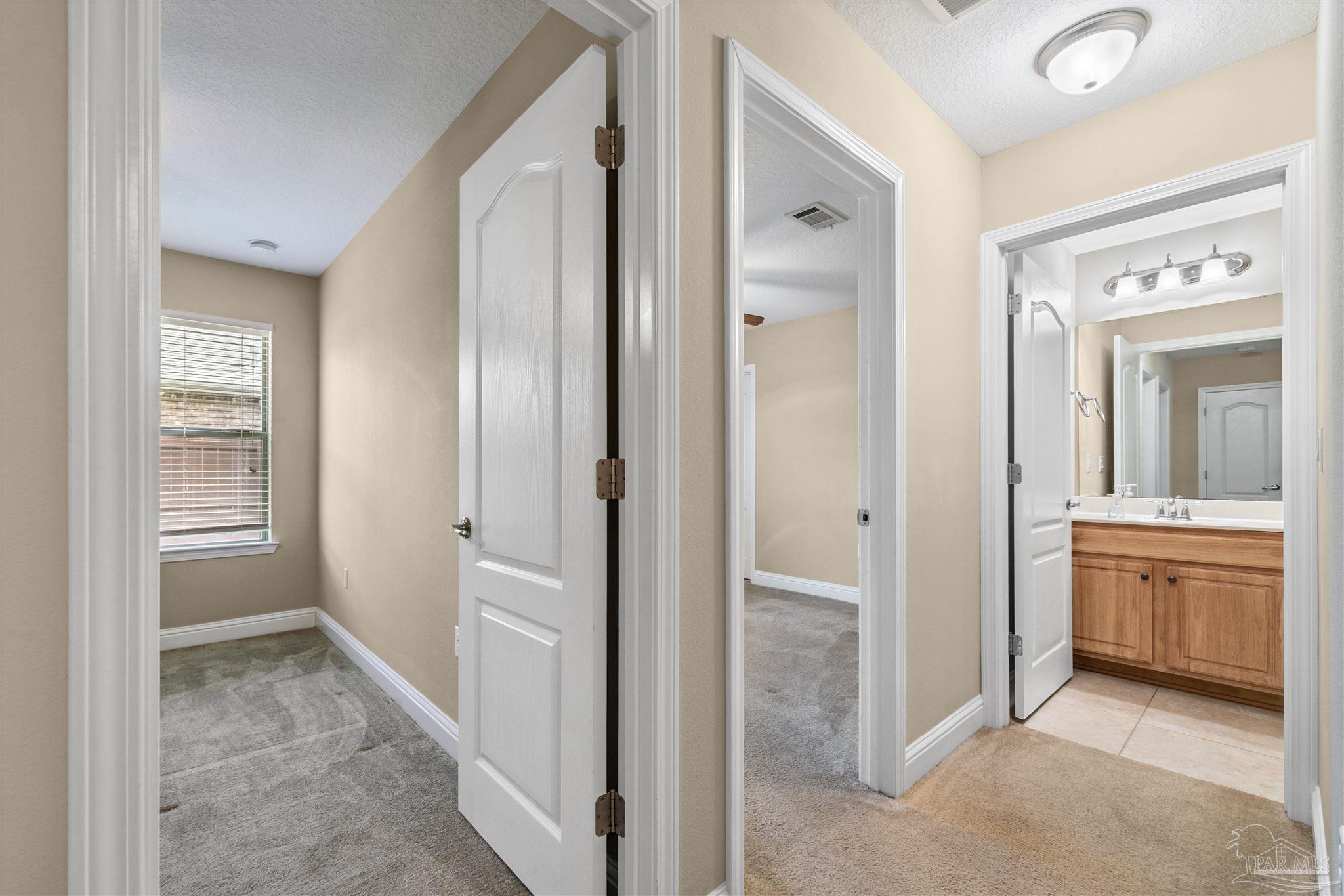 Navarre, Florida, 32566, United States, 4 Bedrooms Bedrooms, ,3 BathroomsBathrooms,Residential,For Sale,1892074