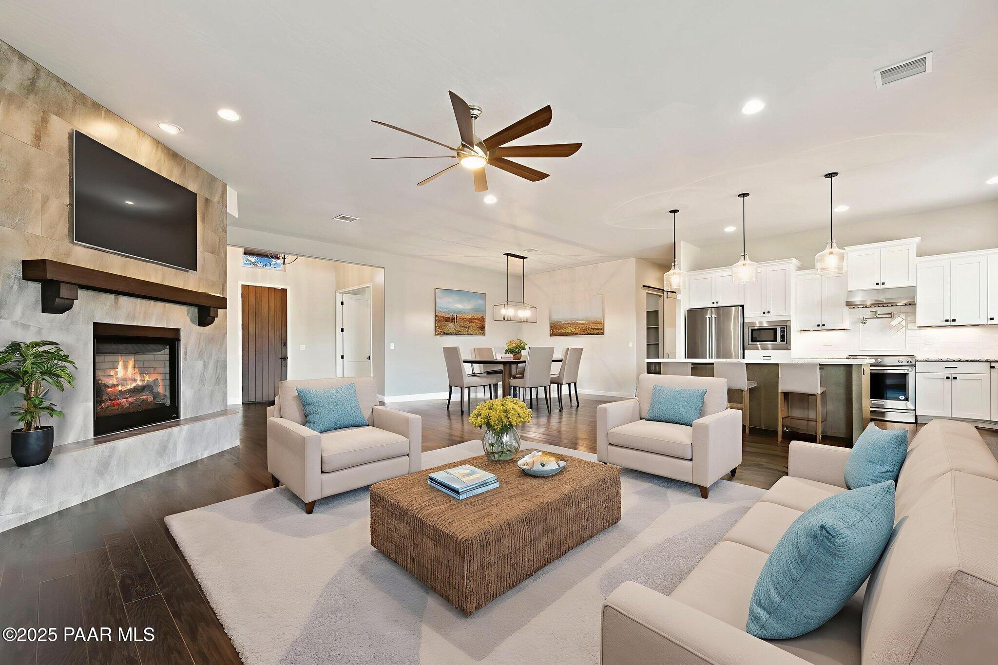 Prescott, Arizona, 86305, United States, 4 Bedrooms Bedrooms, ,2 BathroomsBathrooms,Residential,For Sale,1987901