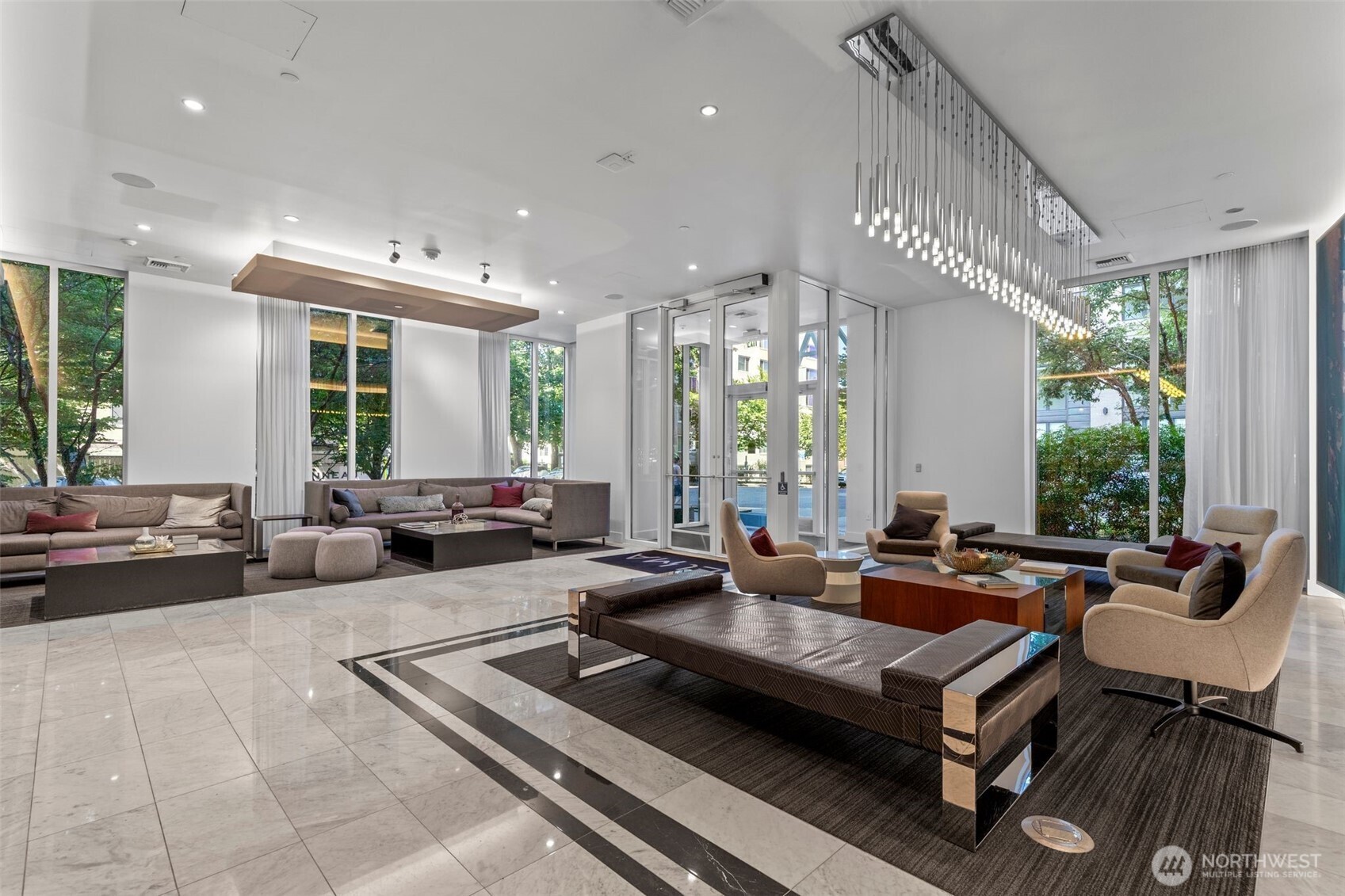 Seattle, Washington, 98101, United States, 2 Bedrooms Bedrooms, ,1 BathroomBathrooms,Residential,For Sale,1897094