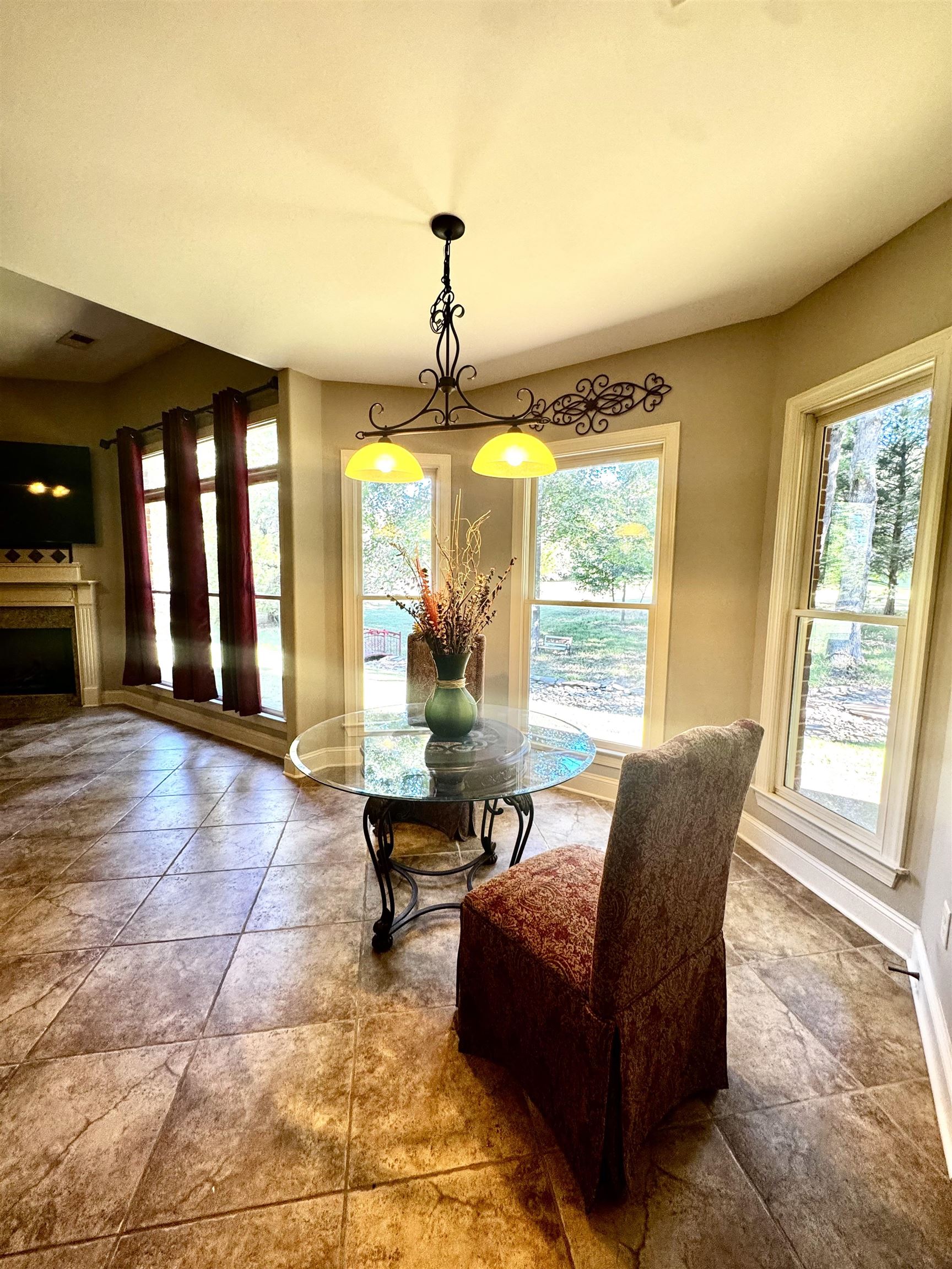 Eads, Tennessee, 38028, United States, 4 Bedrooms Bedrooms, ,4 BathroomsBathrooms,Residential,For Sale,1984184