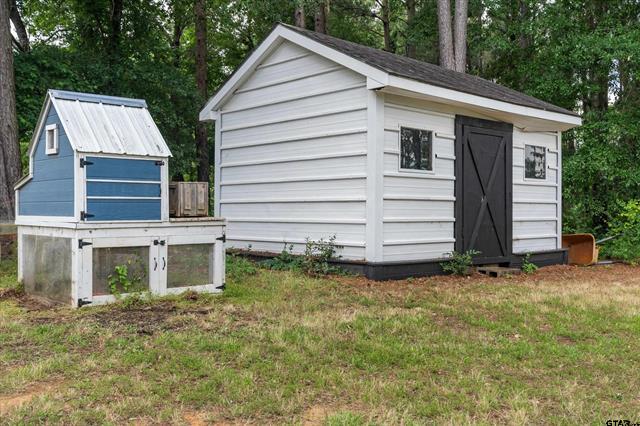 Lindale, Texas, 75771, United States, 3 Bedrooms Bedrooms, ,2 BathroomsBathrooms,Residential,For Sale,2019354