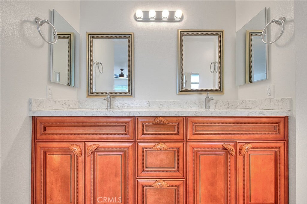 Ontario, California, 91764, United States, 4 Bedrooms Bedrooms, ,3 BathroomsBathrooms,Residential,For Sale,1992341