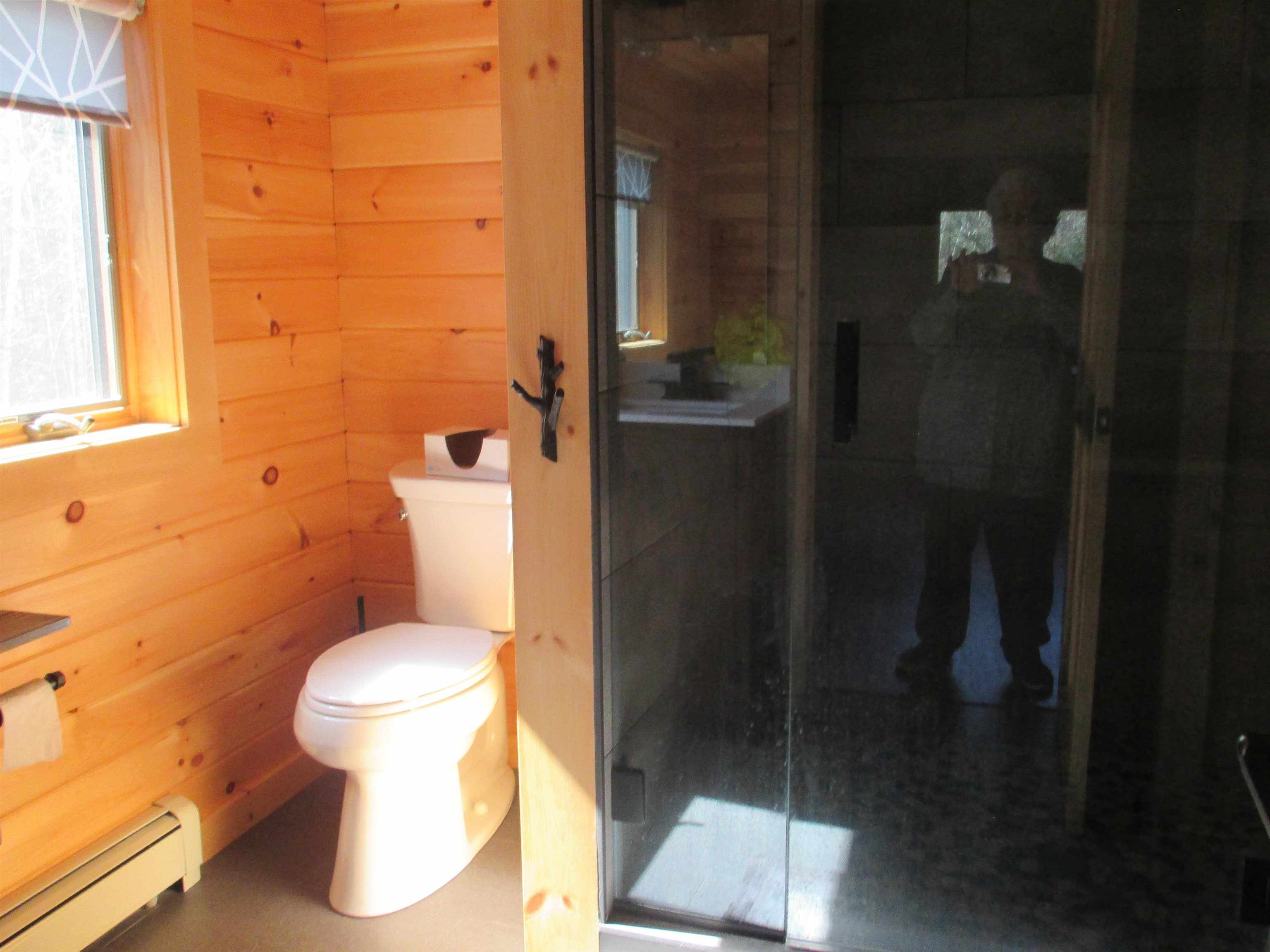 Littleton, New Hampshire, 03561, United States, 5 Bedrooms Bedrooms, ,2 BathroomsBathrooms,Residential,For Sale,1820898