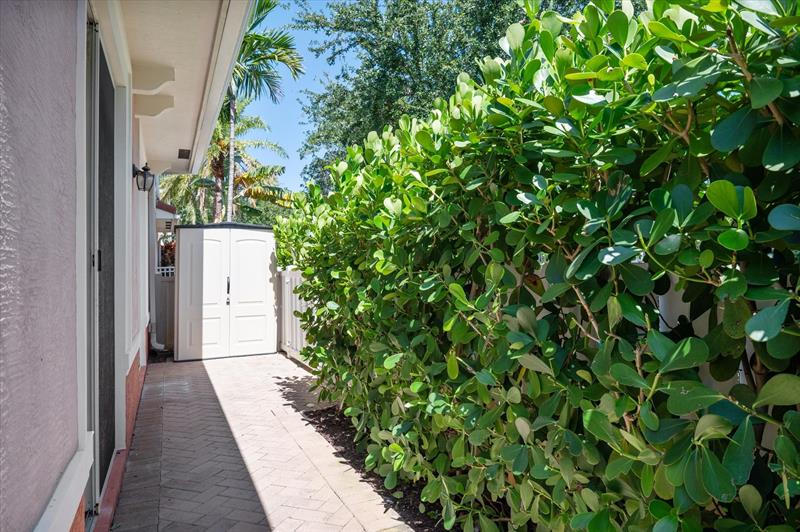 Pompano Beach, Florida, 33062, United States, 3 Bedrooms Bedrooms, ,3 BathroomsBathrooms,Residential,For Sale,1838551