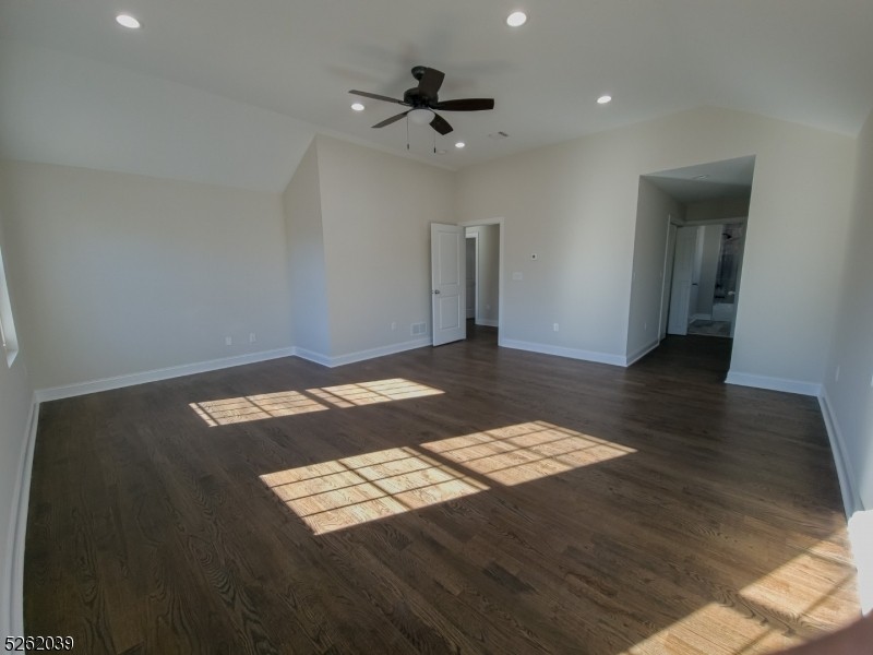 Rahway City, New Jersey, 07065-4238, United States, 4 Bedrooms Bedrooms, ,3 BathroomsBathrooms,Residential,For Sale,1924067