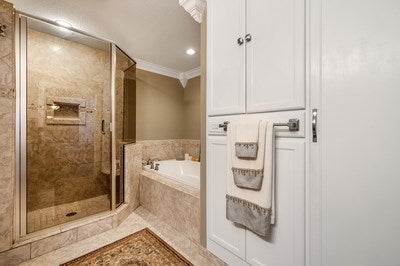 Young Harris, Georgia, 30582, United States, 2 Bedrooms Bedrooms, ,3 BathroomsBathrooms,Residential,For Sale,1940477