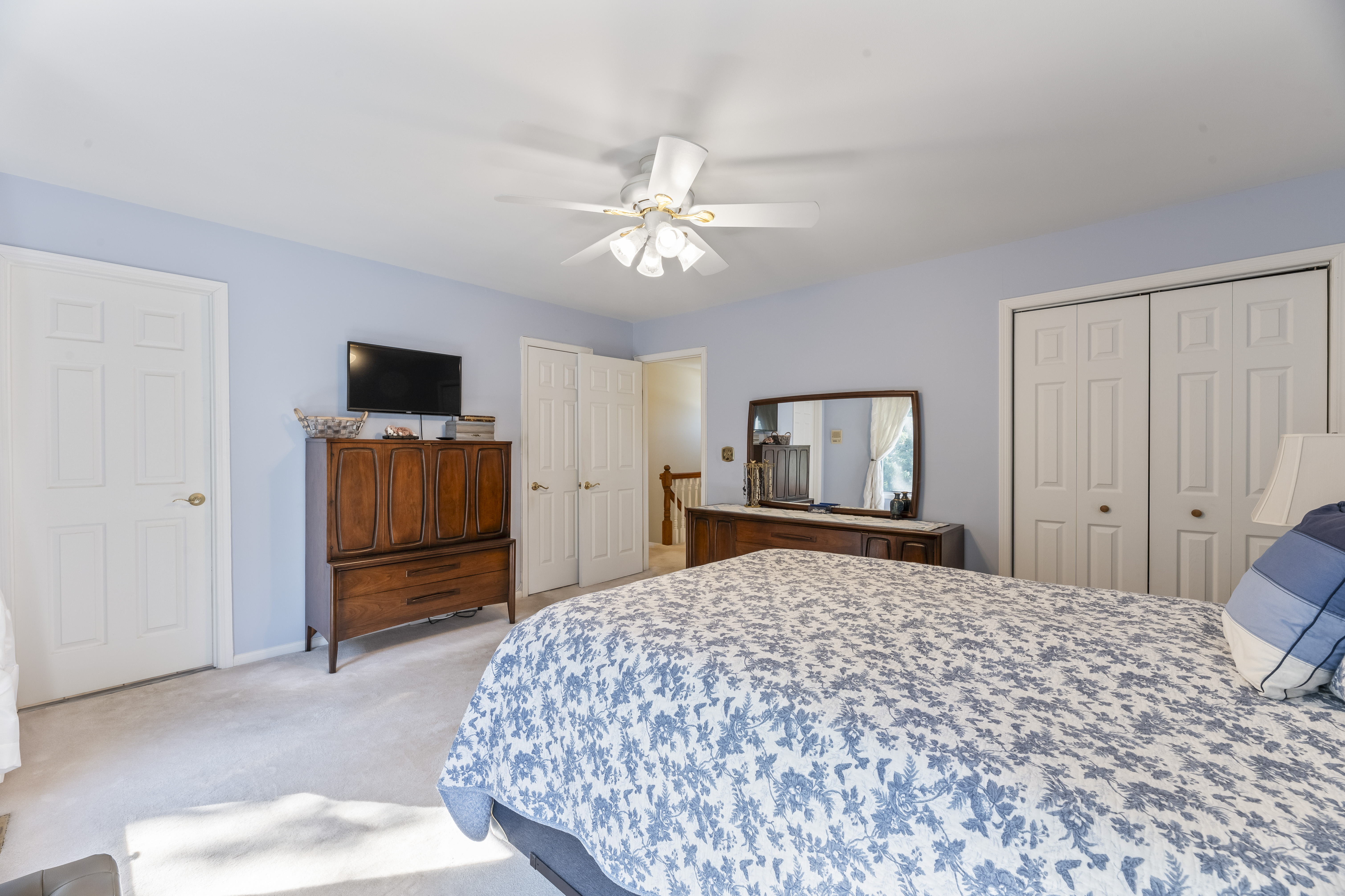 Keyport, New Jersey, 07735, United States, 2 Bedrooms Bedrooms, ,3 BathroomsBathrooms,Residential,For Sale,1914240