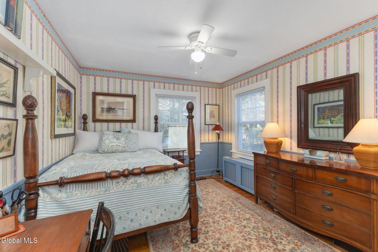 Niskayuna, New York, 12309, United States, 5 Bedrooms Bedrooms, ,3 BathroomsBathrooms,Residential,For Sale,1988361