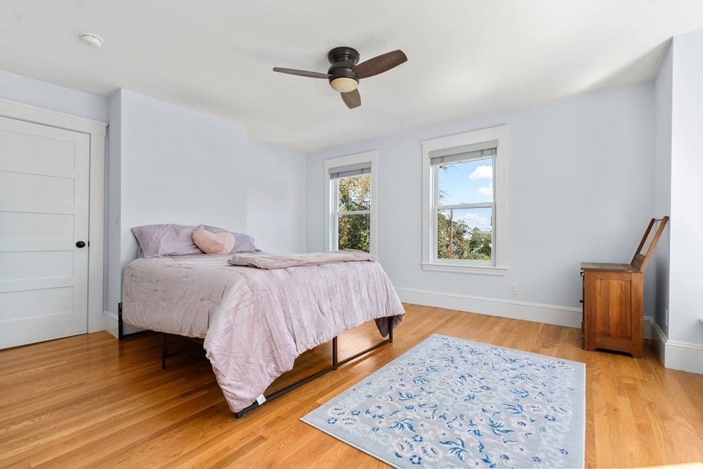 Newton, Massachusetts, 02458, United States, 5 Bedrooms Bedrooms, ,4 BathroomsBathrooms,Residential,For Sale,1941717