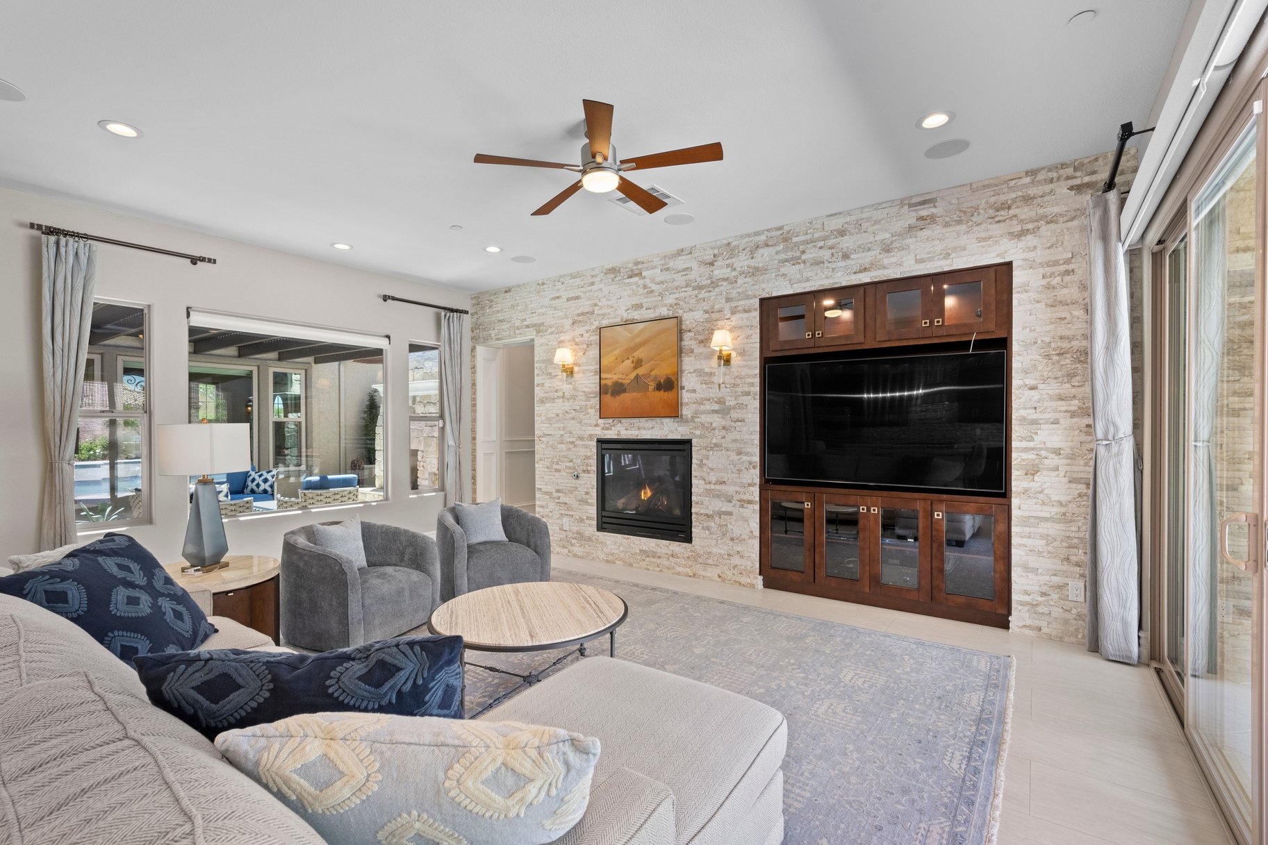  DESIGNER DREAM OASIS IN GATED LAKE LAS VEGAS, FURNISHED TURN-KEY - 物件實景