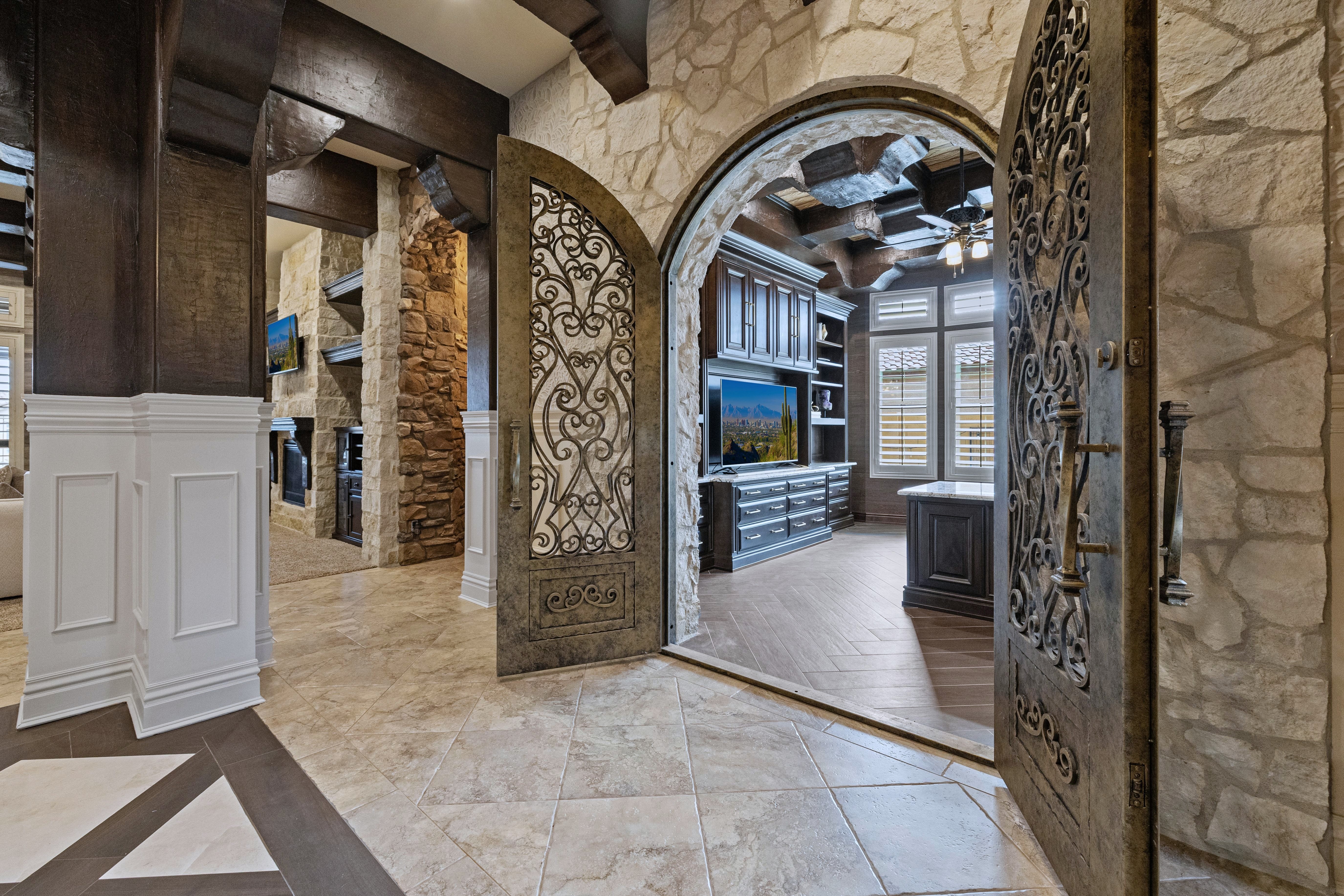  2325 N Atwood Cir  Mesa, AZ - 物件實景