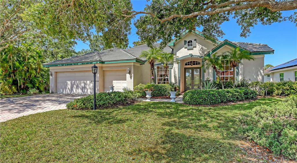 Sarasota, Florida, 34243, United States, 3 Bedrooms Bedrooms, ,3 BathroomsBathrooms,Residential,For Sale,1820877