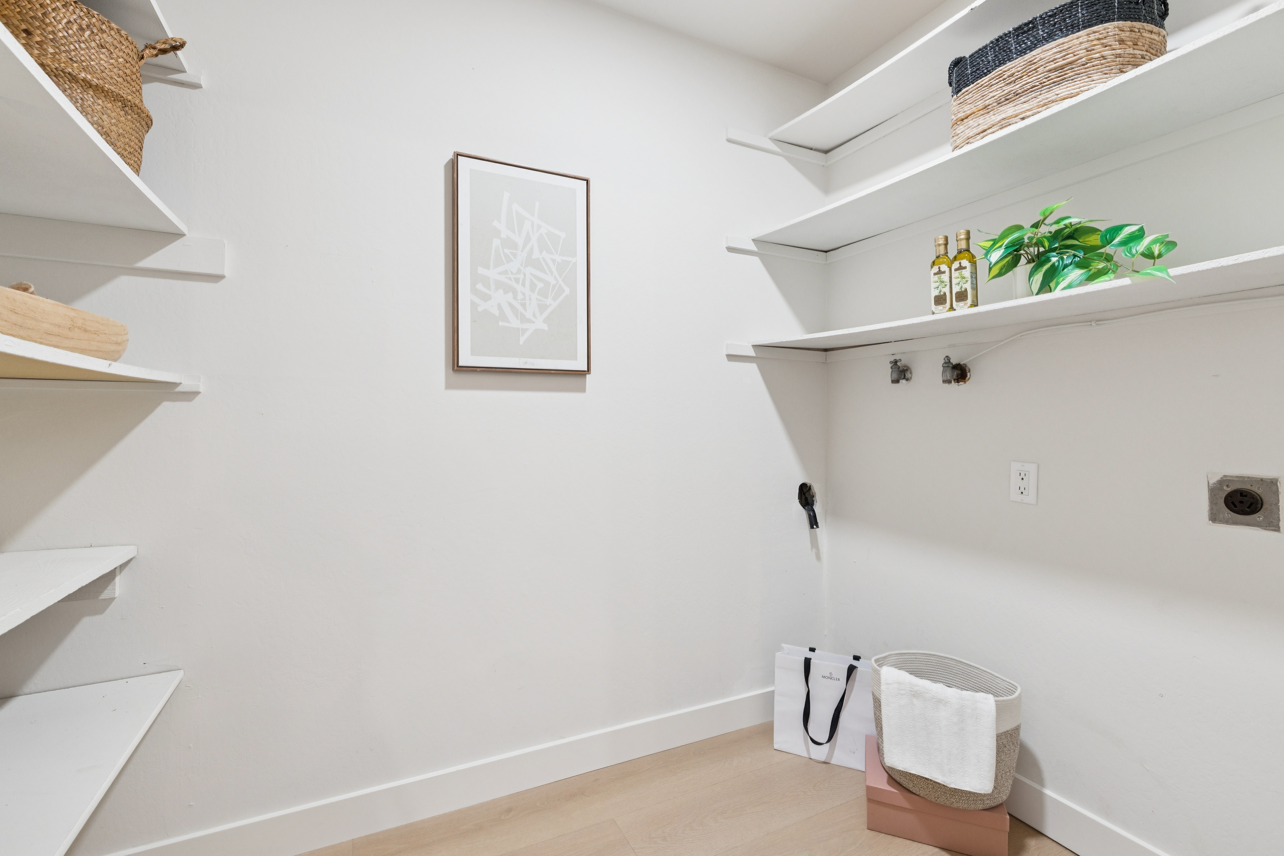  Single-Level Living in One of San Rafael’s Most Charming Pockets - 物件實景
