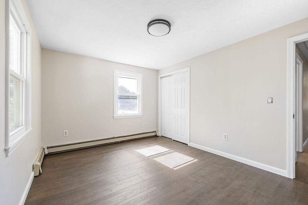 Milford, Massachusetts, 01757, United States, 3 Bedrooms Bedrooms, ,2 BathroomsBathrooms,Residential,For Sale,1987484