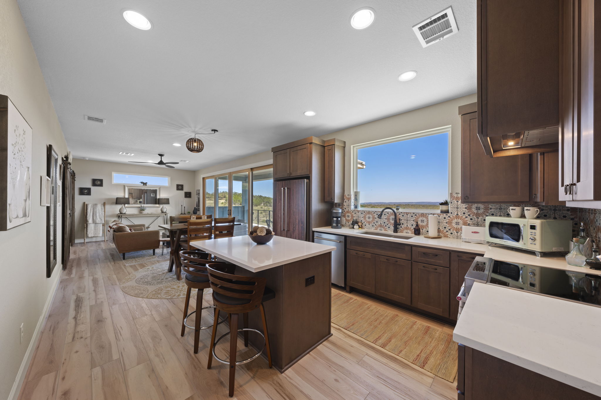  Limitless in Prime Hill County Location - 物件實景