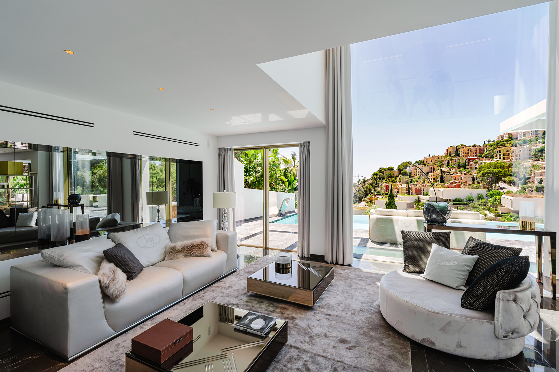 Villa with pool and sea views in Cala Llamp - 物件實景