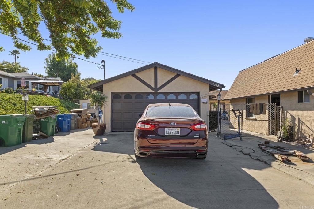 Santee, California, 92071, United States, 3 Bedrooms Bedrooms, ,3 BathroomsBathrooms,Residential,For Sale,1990944