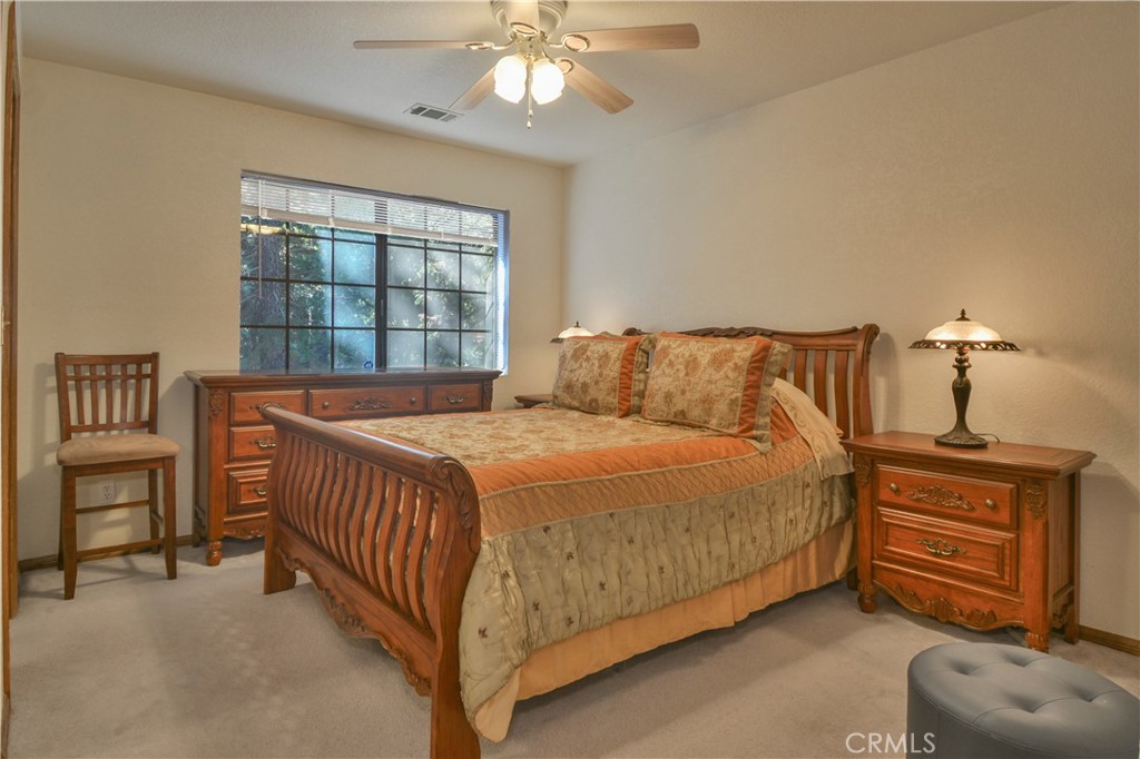 Lake Arrowhead, California, 92352, United States, 3 Bedrooms Bedrooms, ,3 BathroomsBathrooms,Residential,For Sale,1998895