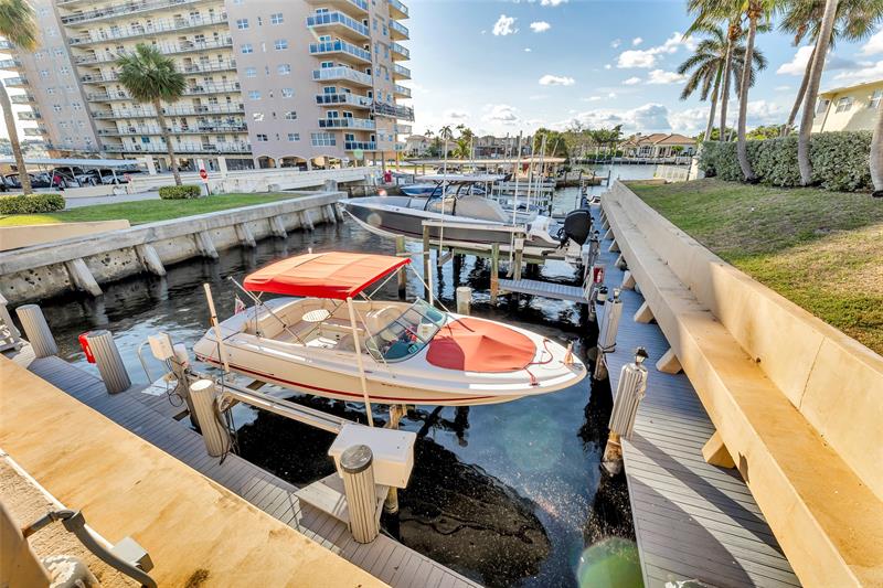 Hillsboro Beach, Florida, 33062, United States, 2 Bedrooms Bedrooms, ,3 BathroomsBathrooms,Residential,For Sale,1942268