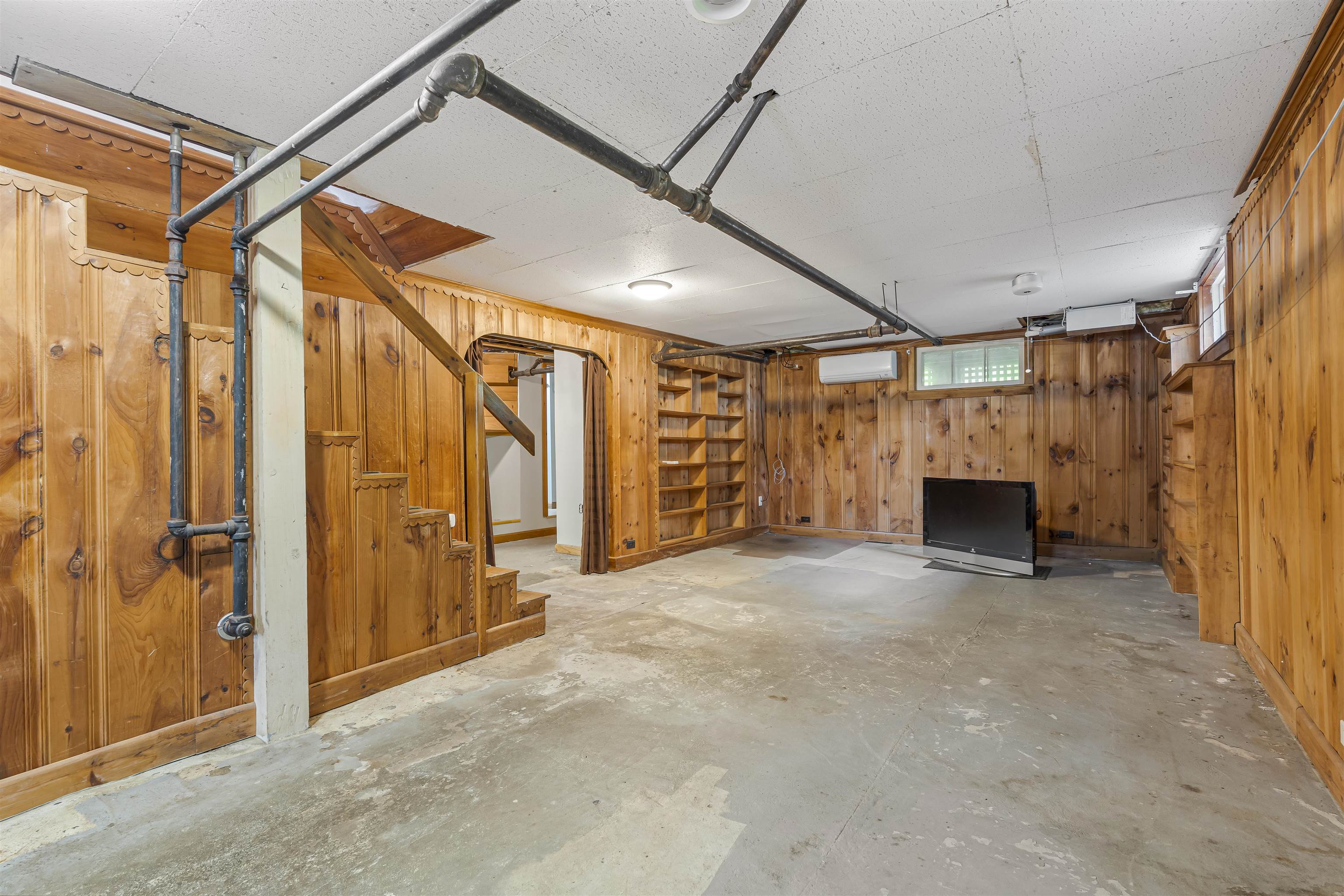 Limerick, Maine, 04048, United States, 4 Bedrooms Bedrooms, ,2 BathroomsBathrooms,Residential,For Sale,1983800