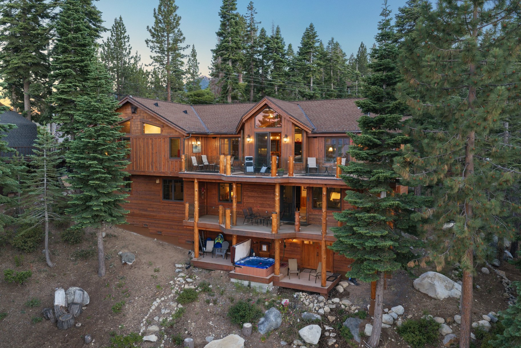 Meeks Bay Lakeview Lodge - 物件實景