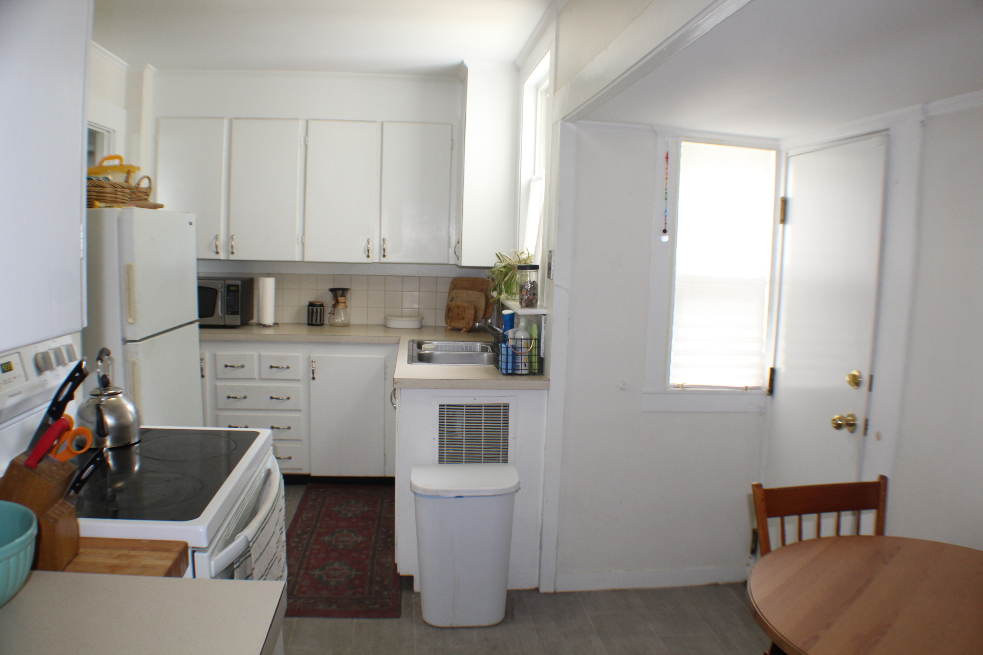 Concord, New Hampshire, 03301, United States, 7 Bedrooms Bedrooms, ,3 BathroomsBathrooms,Residential,For Sale,2048587