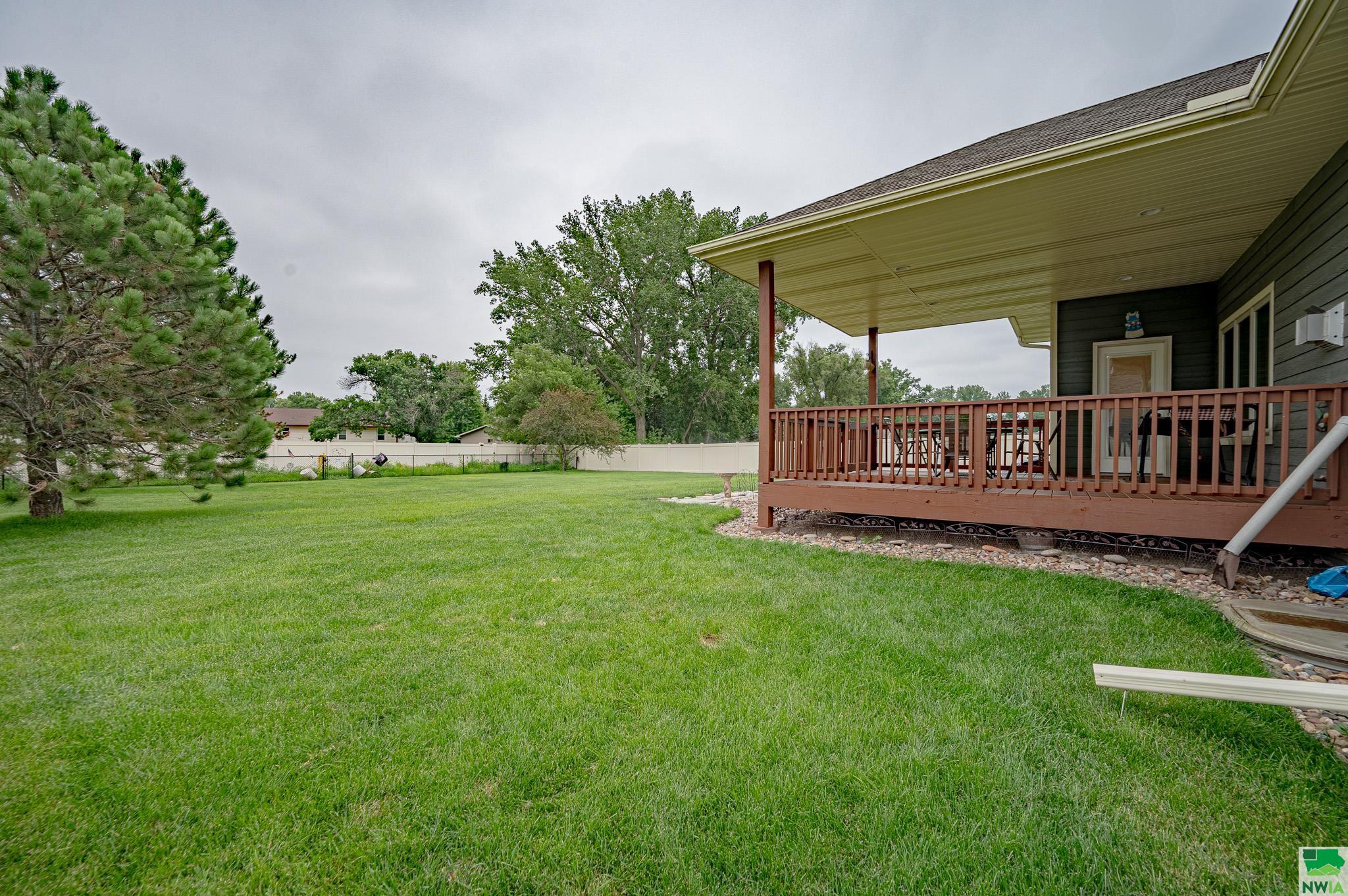 South Sioux City, Nebraska, 68776, United States, 4 Bedrooms Bedrooms, ,3 BathroomsBathrooms,Residential,For Sale,1973748