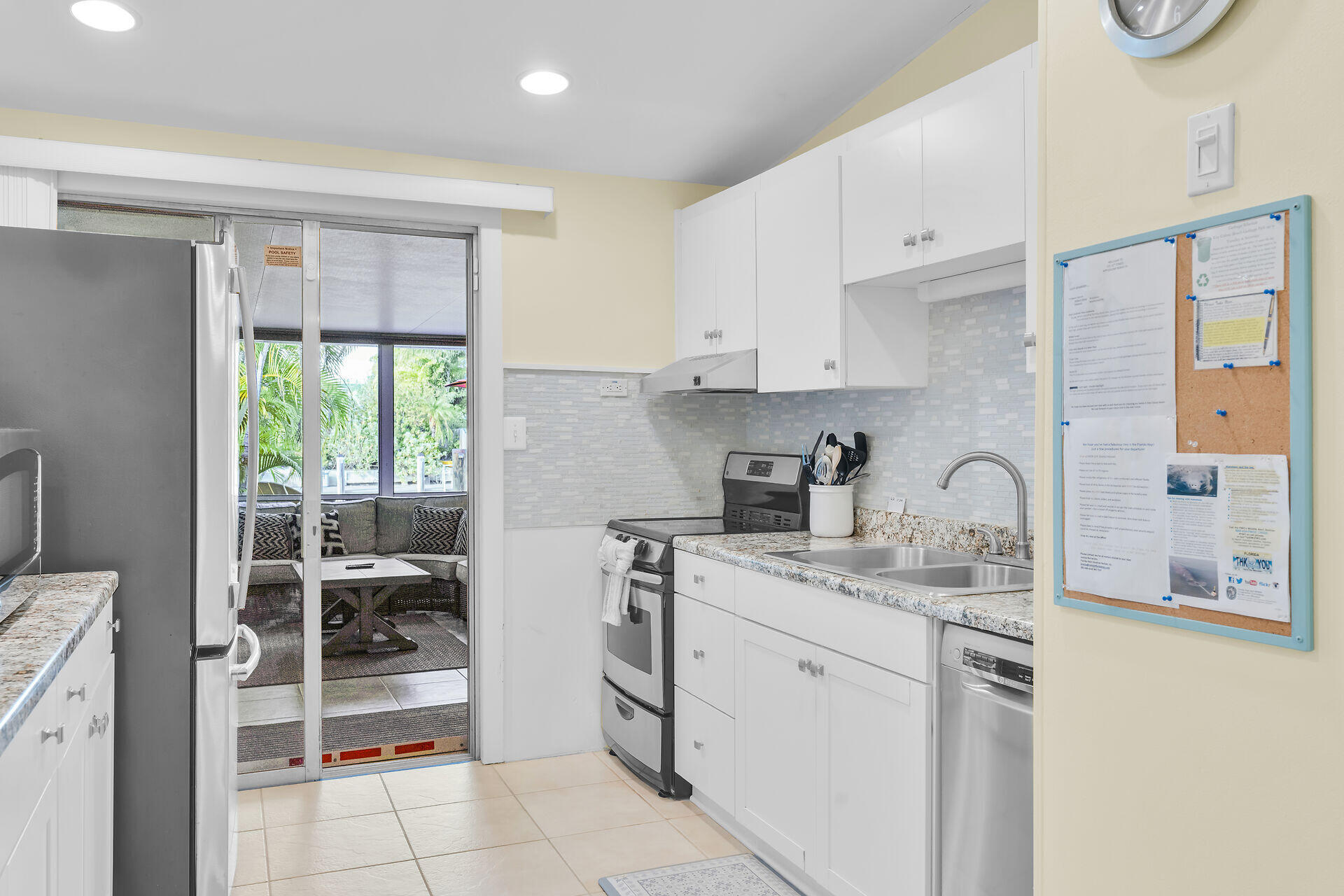 KEY COLONY, Florida, 33051, United States, 2 Bedrooms Bedrooms, ,2 BathroomsBathrooms,Residential,For Sale,2002206