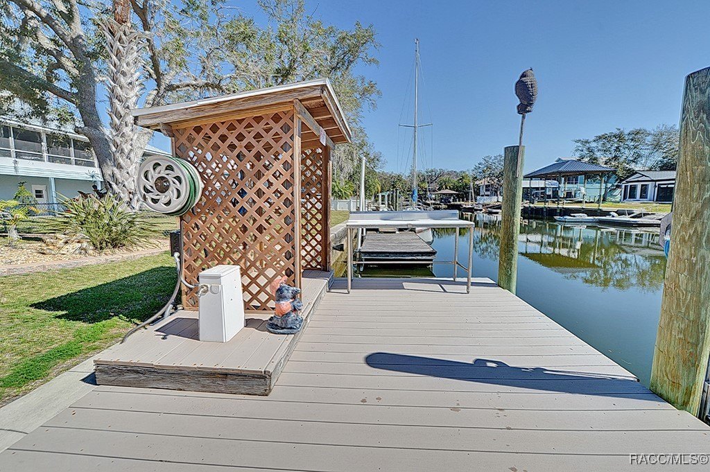 Crystal River, Florida, 34428, United States, 3 Bedrooms Bedrooms, ,3 BathroomsBathrooms,Residential,For Sale,1981624