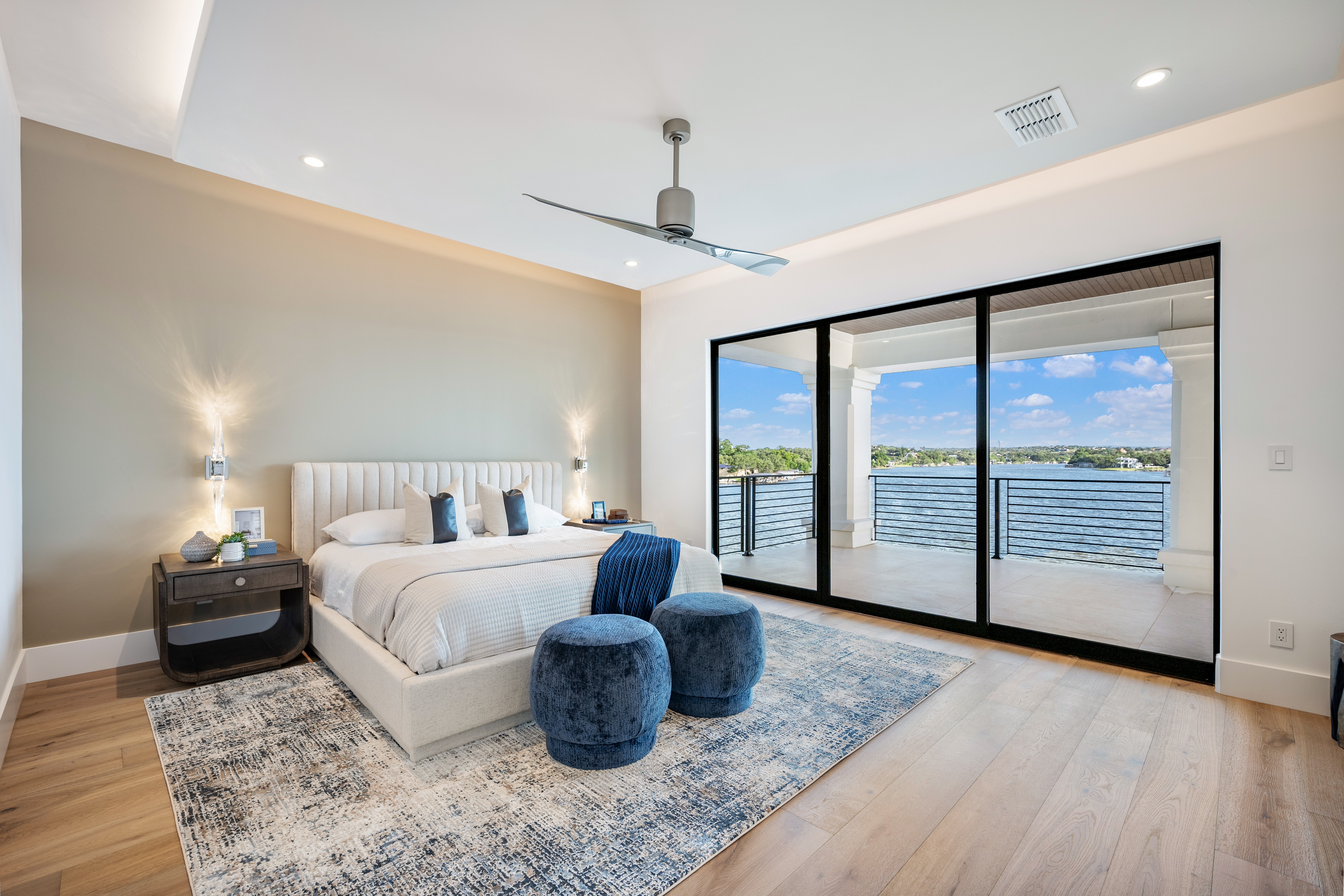  Architectural Lakefront Masterpiece on Skyline Drive by Paul Allen Custom Homes - 物件實景