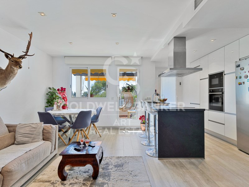 Marbella, Andalusia, ES, 3 Bedrooms Bedrooms, ,2 BathroomsBathrooms,Residential,For Sale,1827005