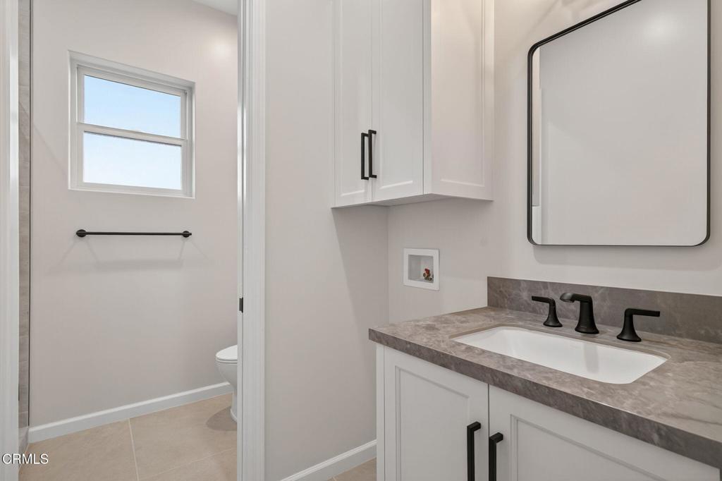 Ventura, California, 93003, United States, 4 Bedrooms Bedrooms, ,4 BathroomsBathrooms,Residential,For Sale,1912108