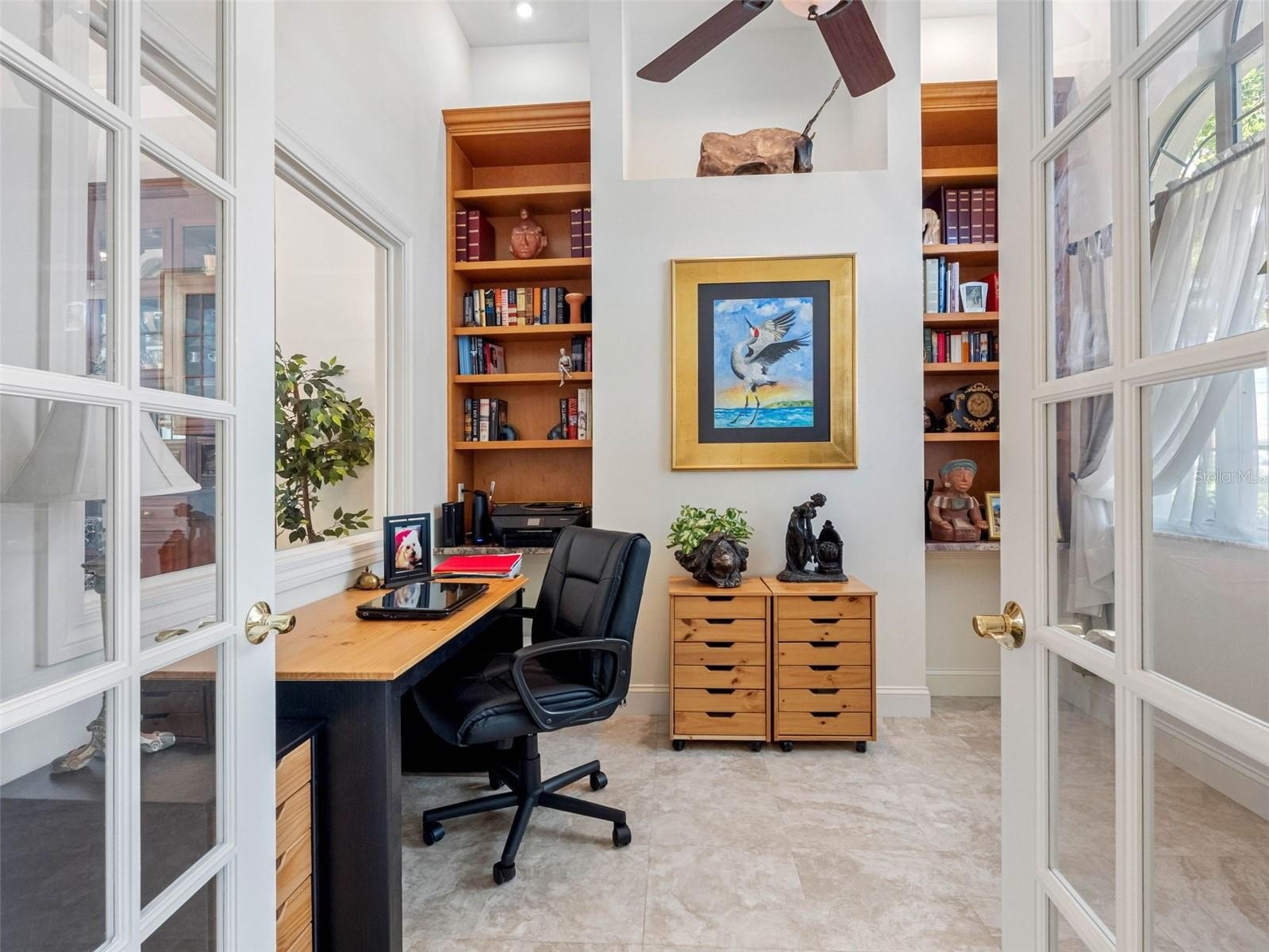 CLEARWATER BEACH, Florida, 33767, United States, 3 Bedrooms Bedrooms, ,3 BathroomsBathrooms,Residential,For Sale,1979132