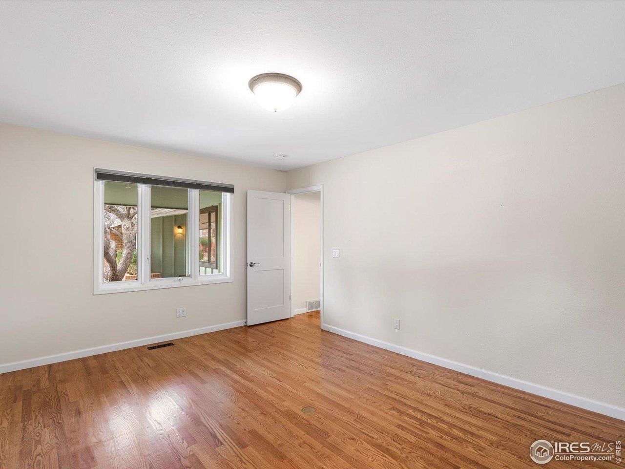 Boulder, Colorado, 80301, United States, 3 Bedrooms Bedrooms, ,3 BathroomsBathrooms,Residential,For Sale,1991465