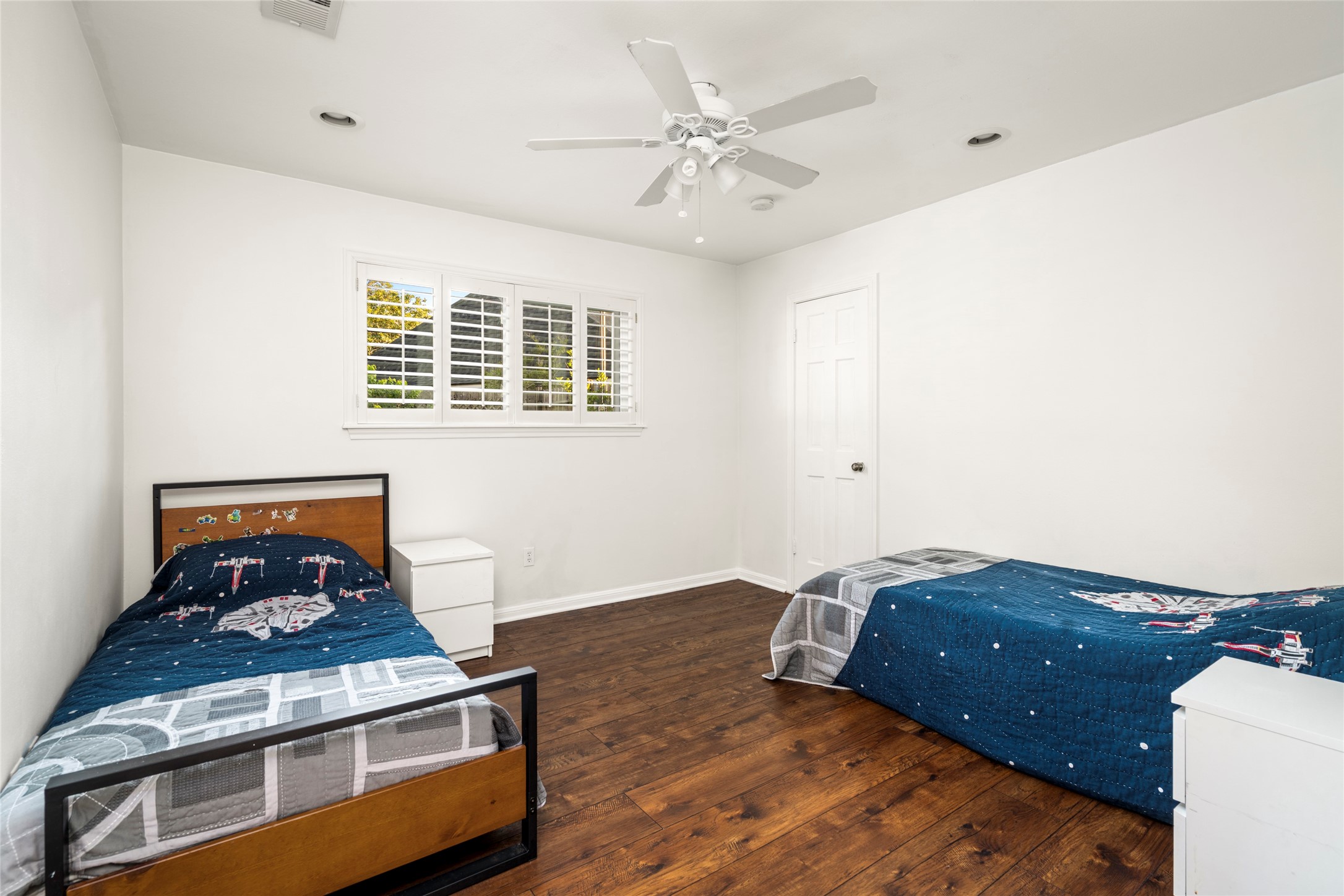  6707 Cedar Street - 物件實景