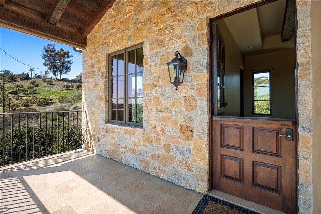 Fallbrook, California, 92028, United States, 7 Bedrooms Bedrooms, ,7 BathroomsBathrooms,Residential,For Sale,1827322