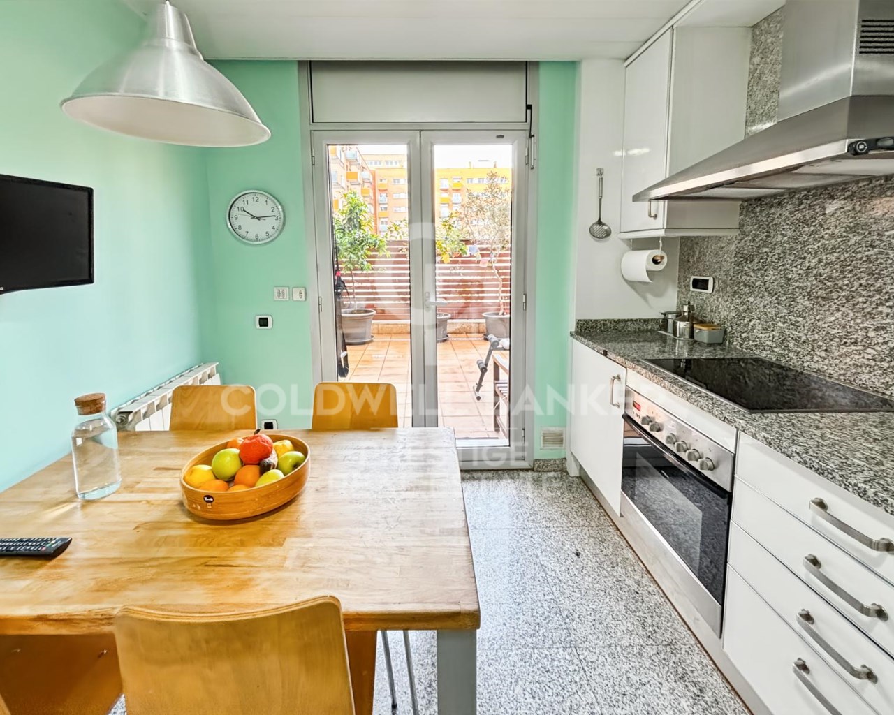 Barcelona, Catalonia, ES, 4 Bedrooms Bedrooms, ,2 BathroomsBathrooms,Residential,For Sale,1759816