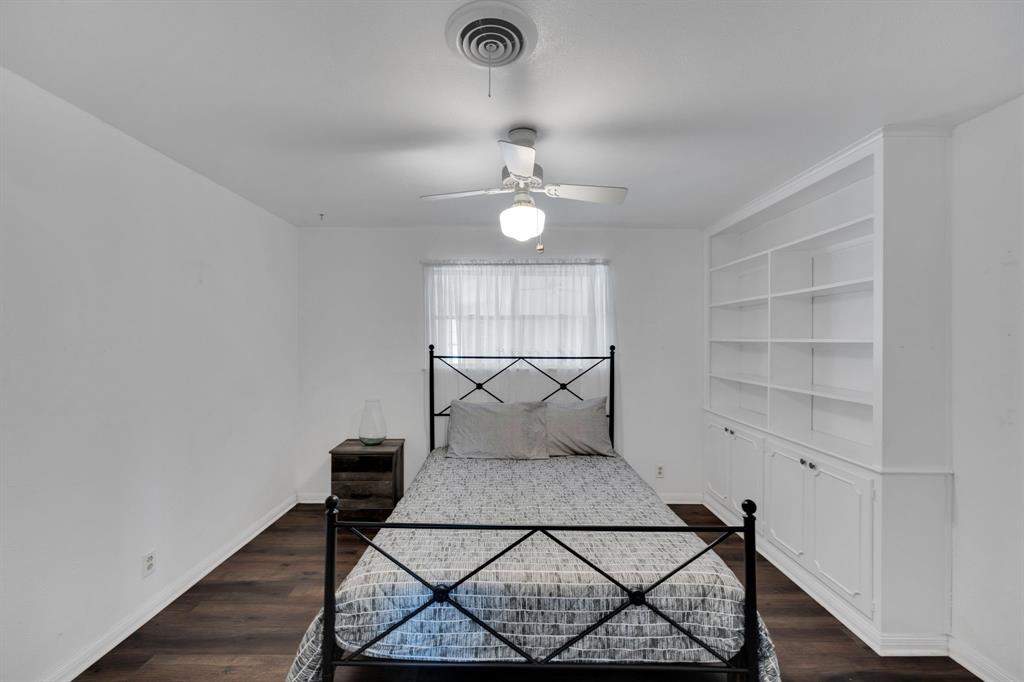 Burleson, Texas, 76028, United States, 4 Bedrooms Bedrooms, ,3 BathroomsBathrooms,Residential,For Sale,1981245