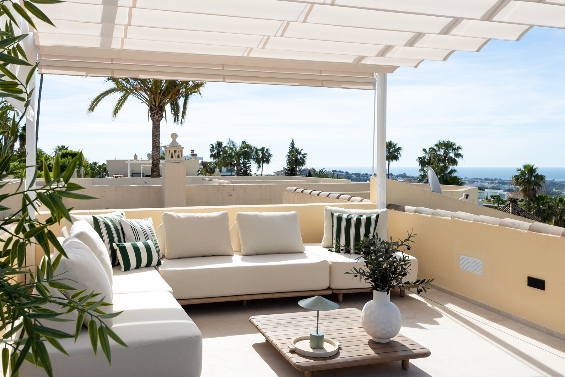  Terraced house with sea views and exceptional solarium in La Quinta, Benahavís - 物件實景